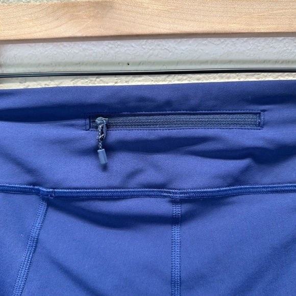 Lululemon Tight Stuff Tight II Crop Leggings Luxtreme Scallop Hem - Blue Size 6 - Picture 11 of 16